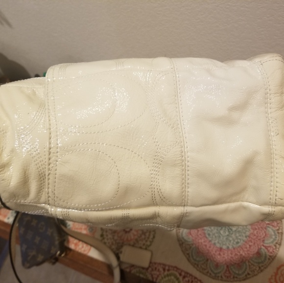 Coach Cream/Blue Diaper Bag - Picture 7 of 7
